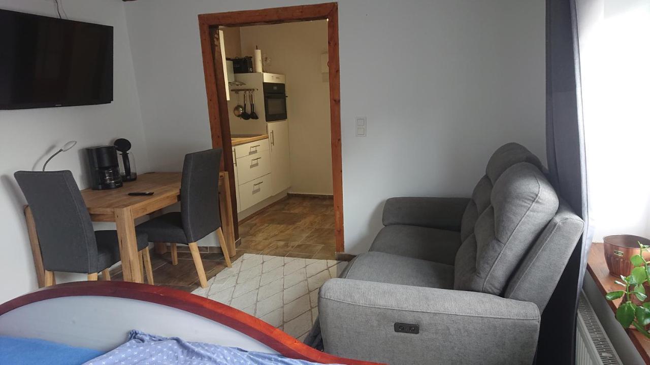 Kleine Gemuetliche Ferienwohnung Im Fachwerkstil Wolfsburg Ngoại thất bức ảnh