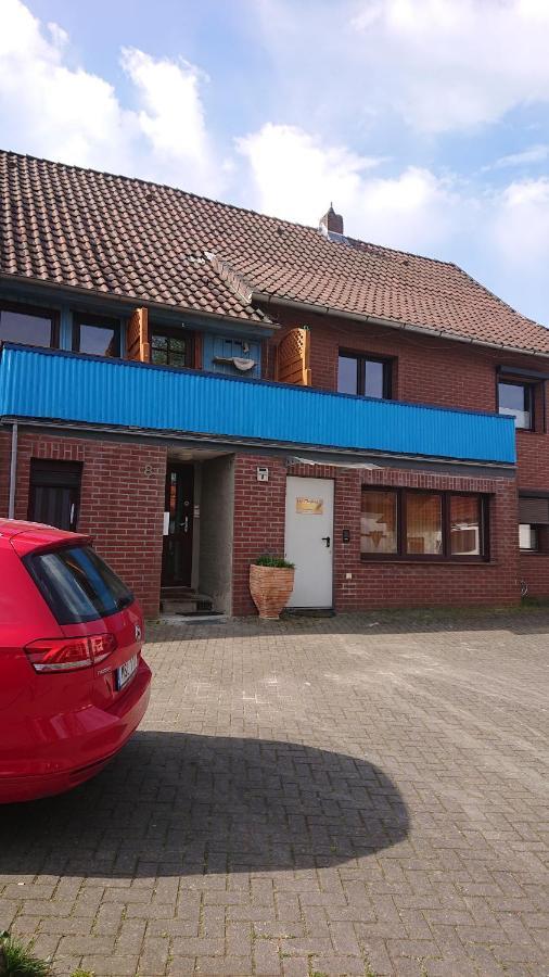 Kleine Gemuetliche Ferienwohnung Im Fachwerkstil Wolfsburg Ngoại thất bức ảnh